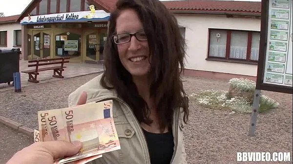 Grandes Prostituta alemã peituda sendo fodida por dinheiro novos vídeos