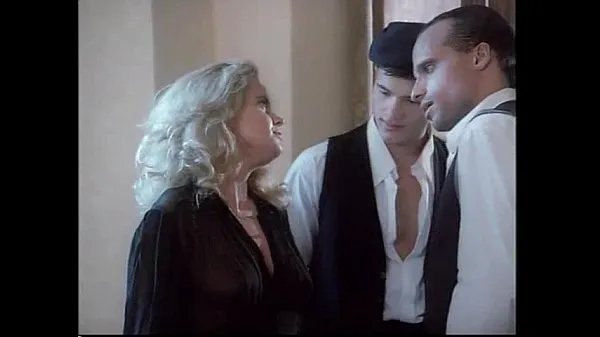 Büyük Last Sicilian (1995) Scene 6. Monica Orsini, Hakan, Valentino yeni Video