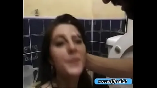 Spit In Her face Video baru yang besar