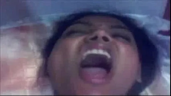 Büyük Indain Girl masturbating with vicious expressions yeni Video