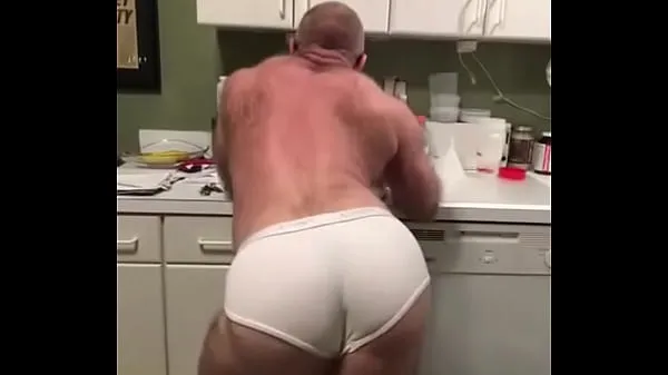 Grandes Males showing the muscular ass novos vídeos