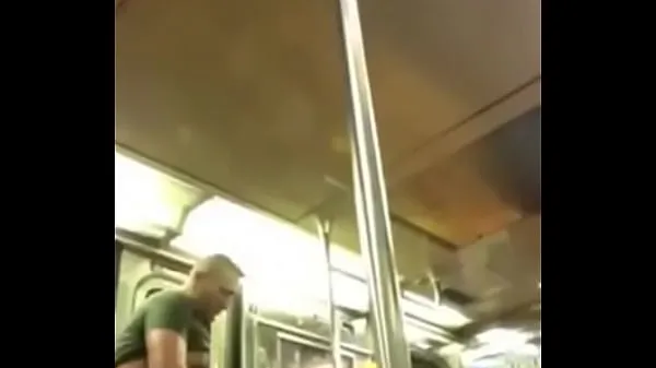 Sexo en el metro Video baharu besar