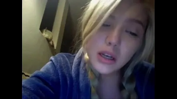 beautiful blonde teen مقاطع فيديو جديدة كبيرة