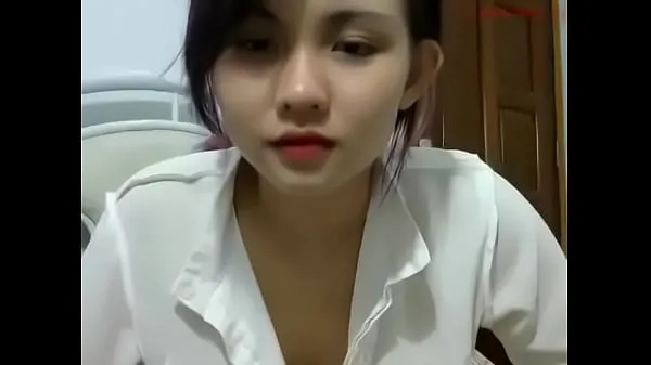 Veliki Vietnamese girl looking for part 1 novi videoposnetki