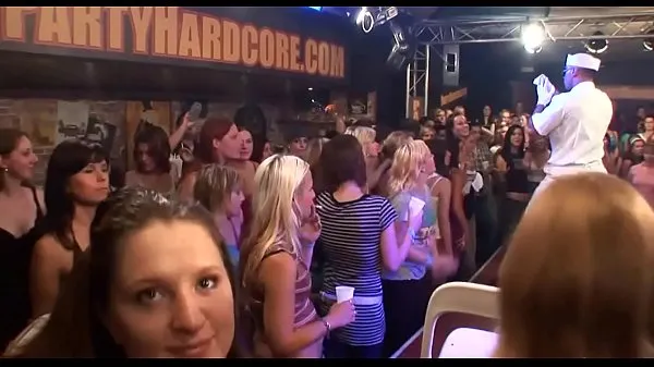 Store Bare party porn nye videoer