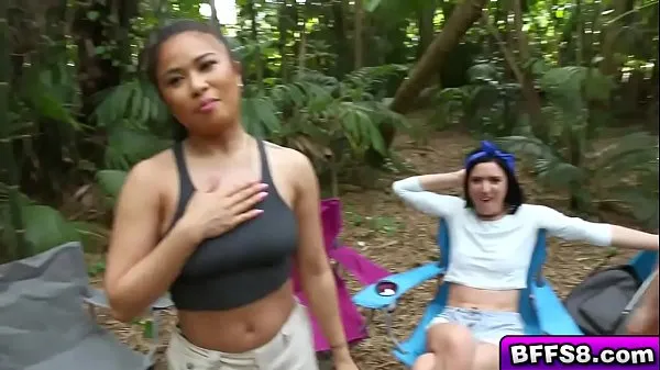بڑے Fine butt naked camp out hungry for a big cock نئے ویڈیوز