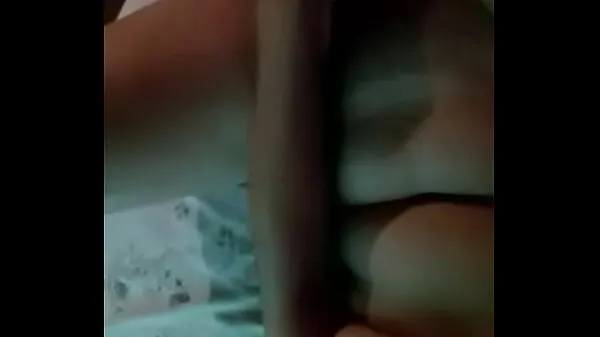 Große brunette masturbatingneue Videos