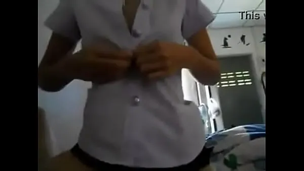 College girl galloping in a dress. Clip leaked girl Video baharu besar