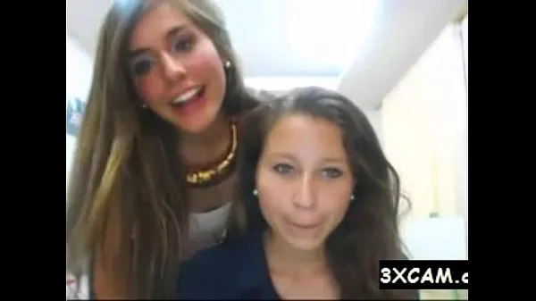대규모 four teens strip naked on webcam show - lesbian group camgirls cams개의 새 동영상
