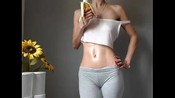 Velká Fitness girl shows her perfect body nová videa