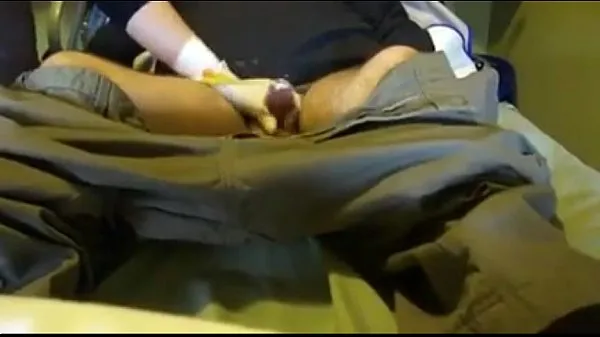 Büyük Nurse jacking off for TETRAPLEGICO yeni Video