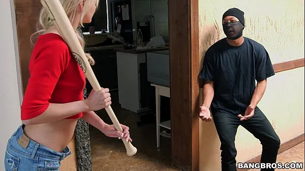 Büyük BANGBROS - Tiny Blonde Sucks Off yeni Video