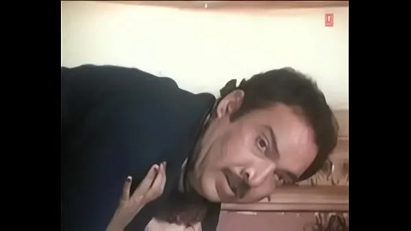 Grandi bhojpuri muvee dushmani sex scene nuovi video