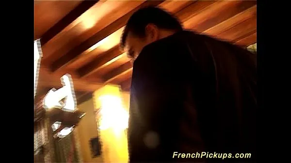 Veľké french teen picked up for first anal nové videá