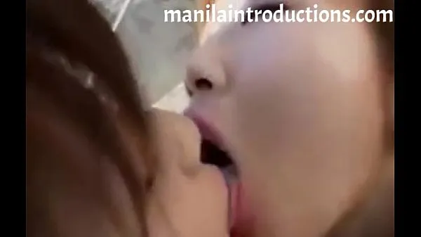 Asian Girl first gay kiss Video baru yang besar