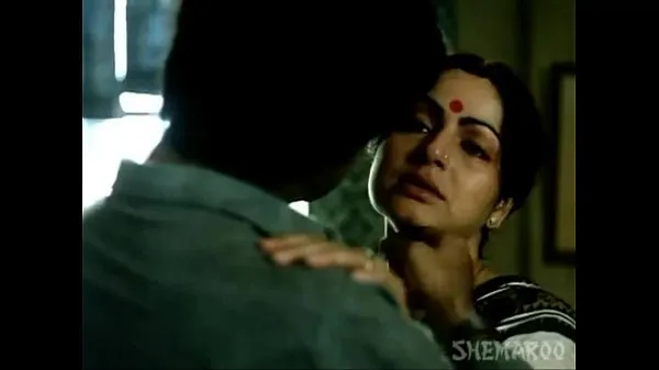 Big Rakhee Love Making Scene - Paroma - Classic Hindi Movie (360p new Videos