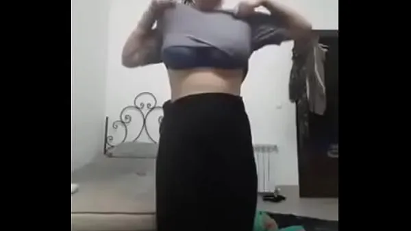 Μεγάλα Indian Girl Removing Clothes On Webcam νέα βίντεο