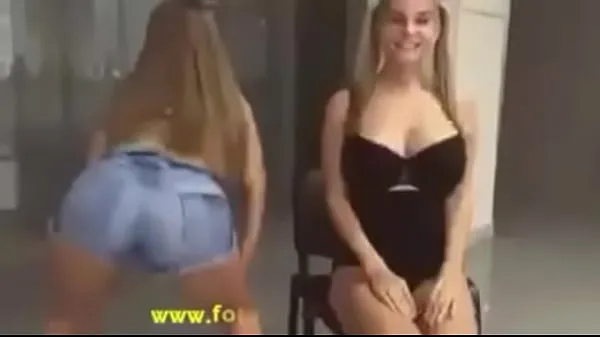 Veliki Big Booty Girl Twerking novi videoposnetki