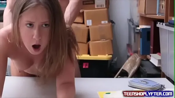 Security tape collection of teen shoplifter Brooke Bliss nailed Video baru yang besar