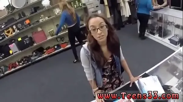 Veľké Student Banged in my pawn shop nové videá