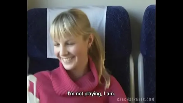 Grote Czech streets Blonde girl in train nieuwe video's