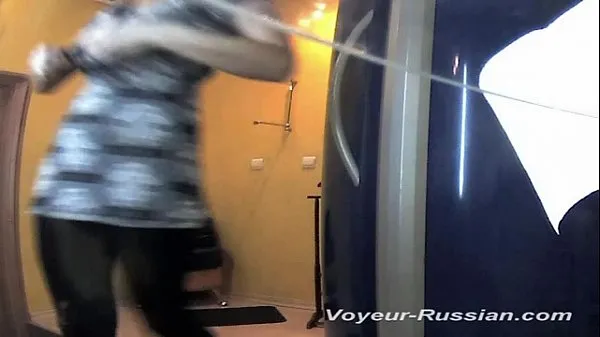 Grandi voyeur-russian LOCKERROOM 120903 nuovi video