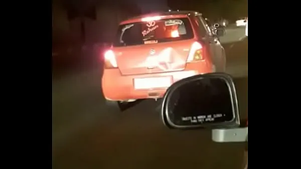 Nagy desi sex in moving car in India új videók
