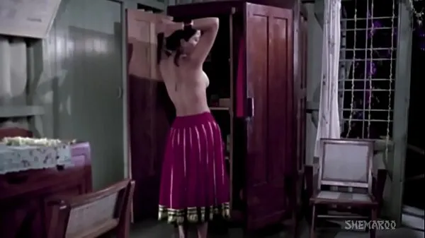 วิดีโอใหม่ยอดนิยม Various Indian actress Topless & Nipple Slip Compilation รายการ