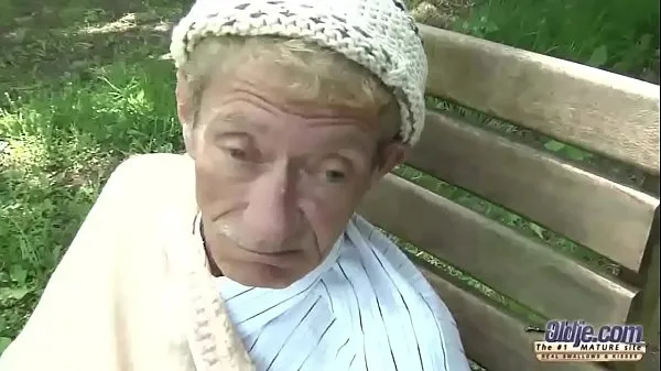 Stora Old Young Porn Teen Gold Digger Anal Sex With Wrinkled Old Man Doggystyle nya videor