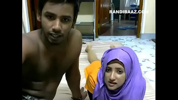 Veliki muslim indian couple Riyazeth n Rizna private Show 3 novi videoposnetki