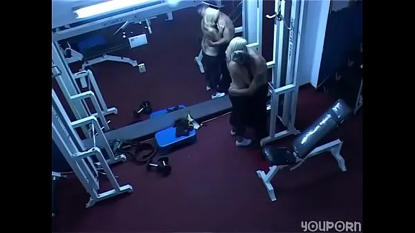 Store Friends Caught fucking at the Gym - Spy Cam nye videoer