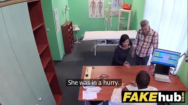 Fake Hospital Czech doctor cums over horny cheating wifes tight pussy Video baharu besar