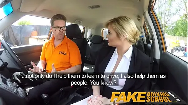 Velká Fake Driving Posh horny busty examiner swallows a big load nová videa