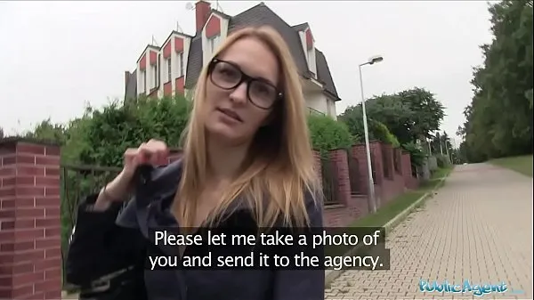 Grote Public Agent Belle Claire has the best tits I've ever paid for nieuwe video's