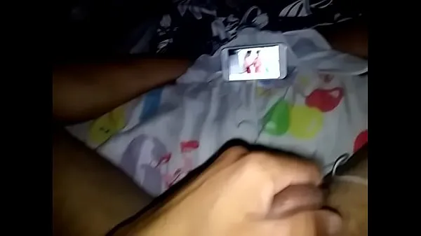 Büyük Fuckng guy, watching porn. Jerking off yeni Video