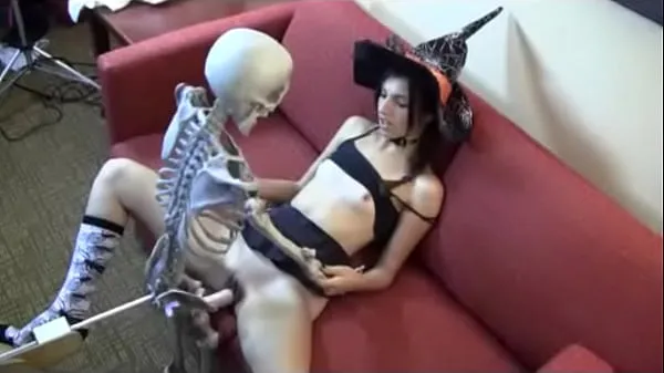 Big Who is she? Witch fucking skeleton new Videos