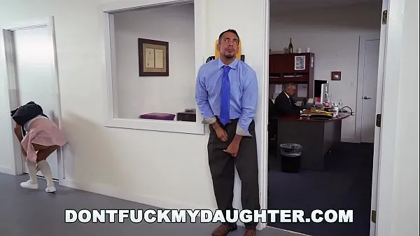 DON'T FUCK MY step DAUGHTER - Bring step Daughter to Work Day ith Victoria Valencia Video baharu besar