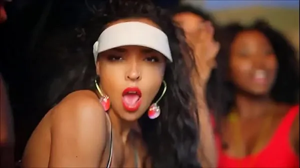 Isoja Tinashe - Superlove - Official x-rated music video -CONTRAVIUS-PMVS uutta videota