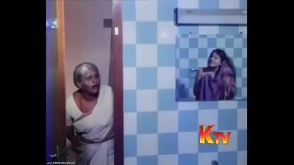 Grandi CHANDRIKA HOT BATH SCENE from her debut movie in tamil nuovi video