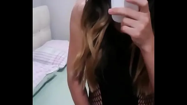 大きな彼女の猫を指で触れているセクシーなもの[https://pornve.com/mun8f01f7jek/Amateurトルコ語編集1.html]新しい動画