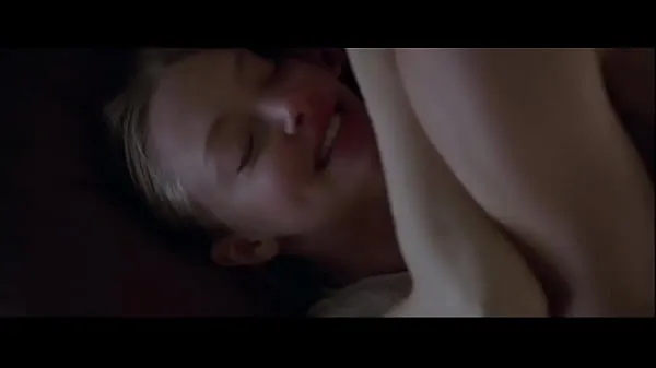Amanda Seyfried Botomless Having Sex in Big Love Video baru yang besar