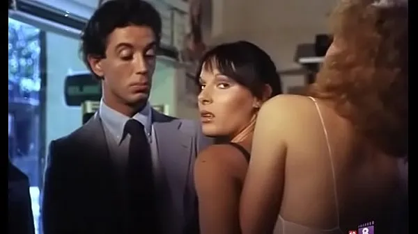 Sexual inclination to the naked (1982) - Peli Erotica completa Spanish Video baharu besar