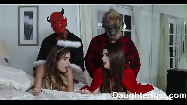 stepDaughters Tricked For a Treat By Their StepDads Video mới lớn