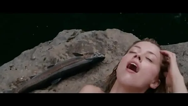 Veľké Amber Heard Nude Swimming in The River Why nové videá