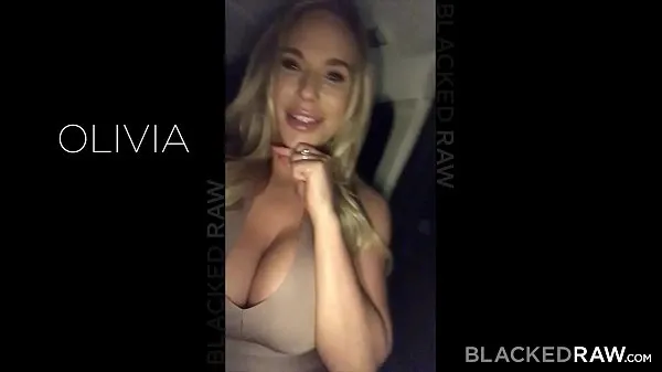 Büyük BLACKEDRAW Trophy wife fucks bbc in hotel and calls husband yeni Video