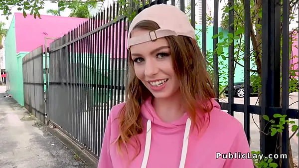 Stora Teen and fucking in public nya videor