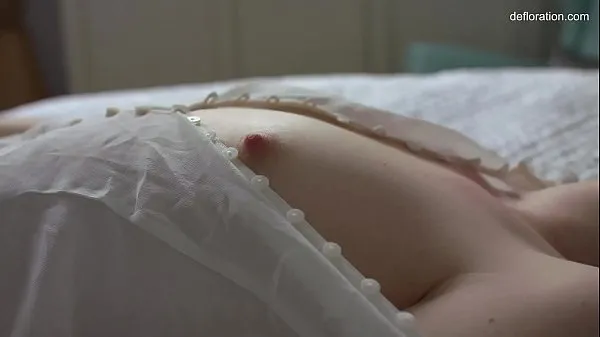 Real virgin teen Anna Klavkina masturbates Video baharu besar