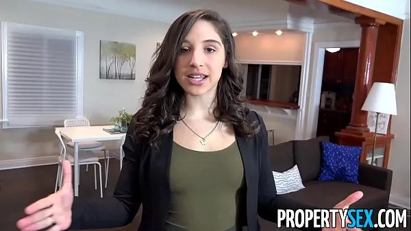 대규모 PropertySex - College student fucks hot ass real estate agent개의 새 동영상