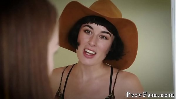 Grote Virtual sex hardcore amateur teen threesome nieuwe video's