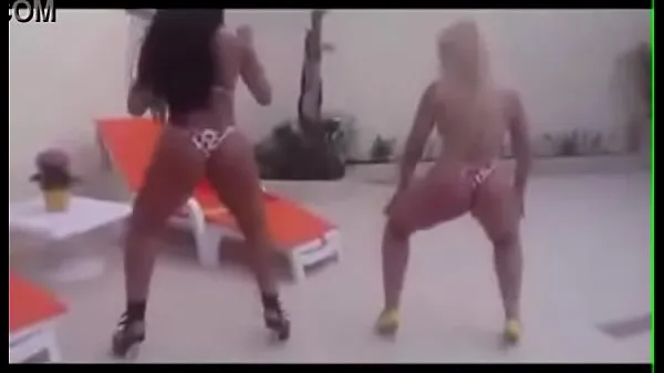 Big Hot babes dancing ForróFunk new Videos